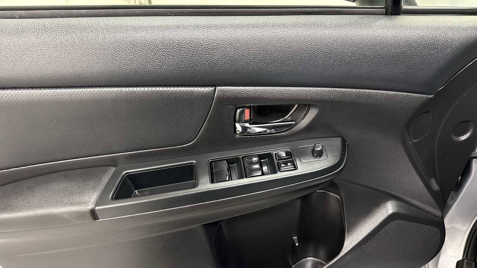 Thumbnail: 2014 Subaru XV Crosstrek - 15