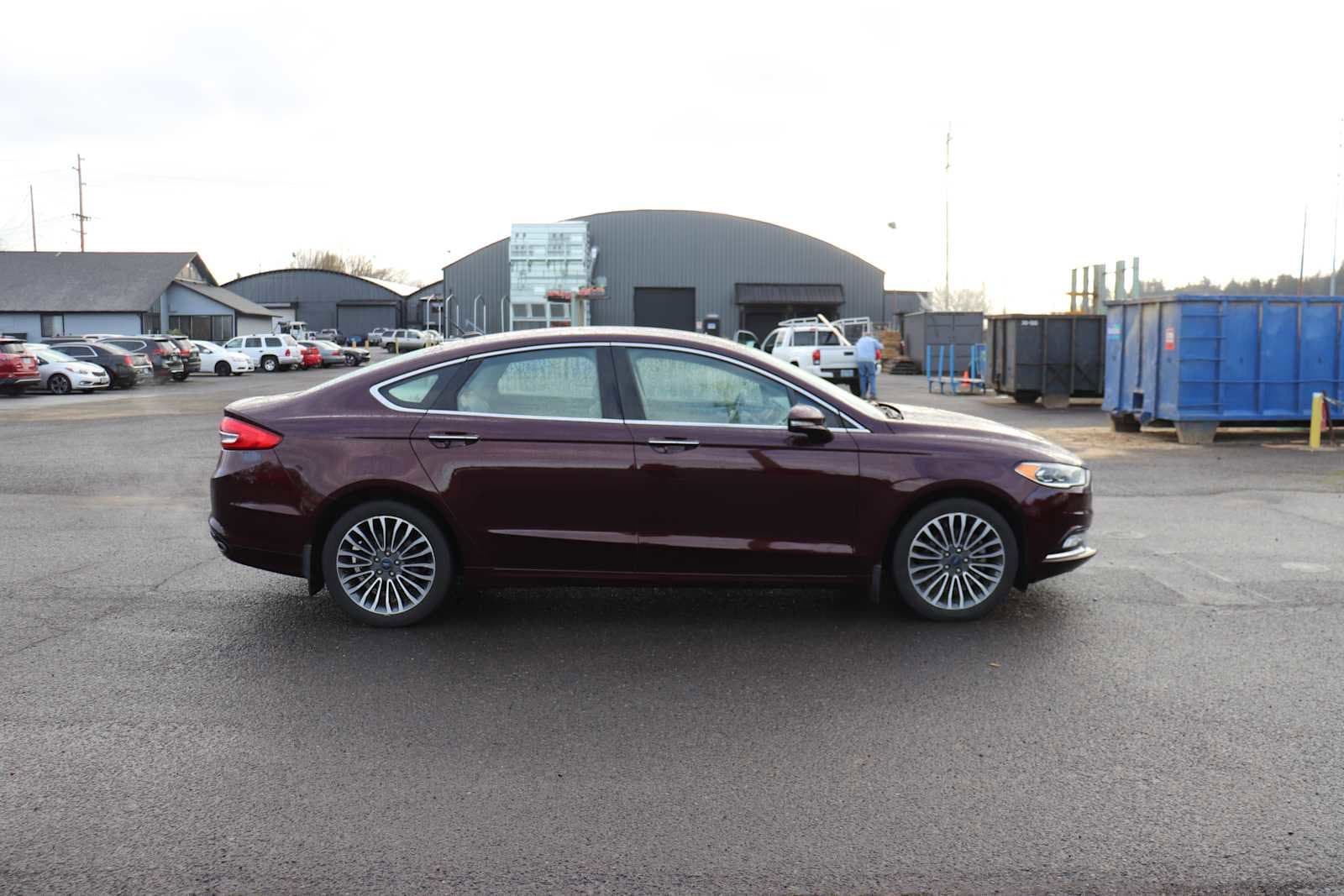 Thumbnail: 2017 Ford Fusion - 4