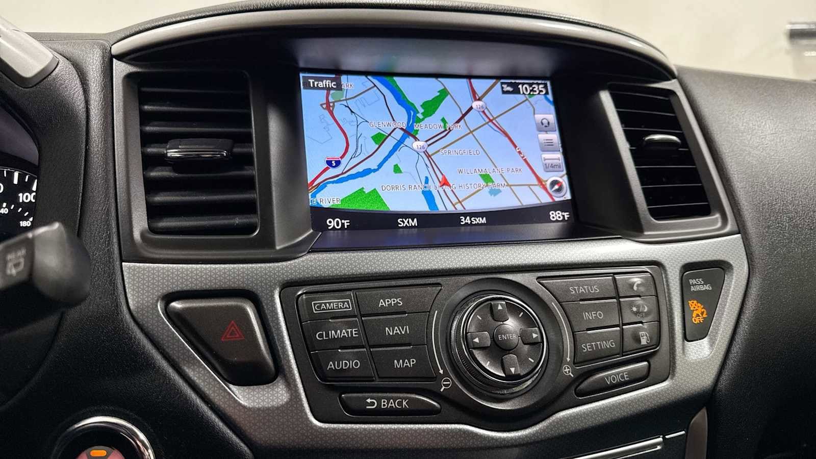 Thumbnail: 2019 Nissan Pathfinder - 20