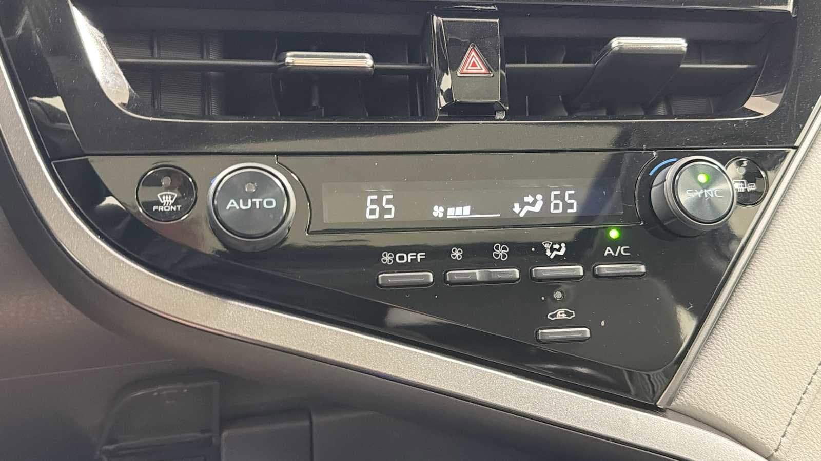 Thumbnail: 2023 Toyota Camry - 20