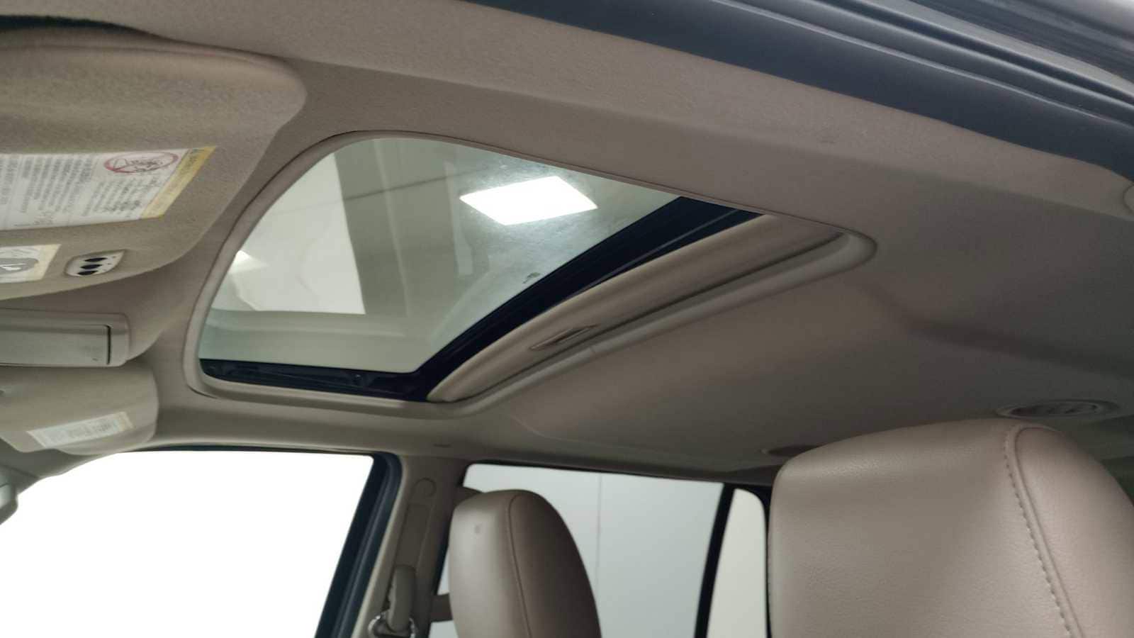 Thumbnail: 2014 Ford Expedition - 24