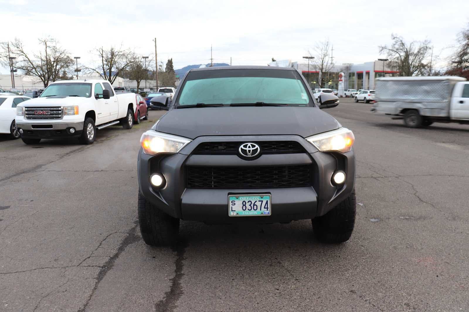 Thumbnail: 2017 Toyota 4Runner - 2