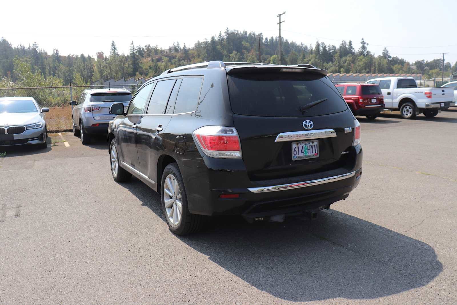 Thumbnail: 2011 Toyota Highlander - 7