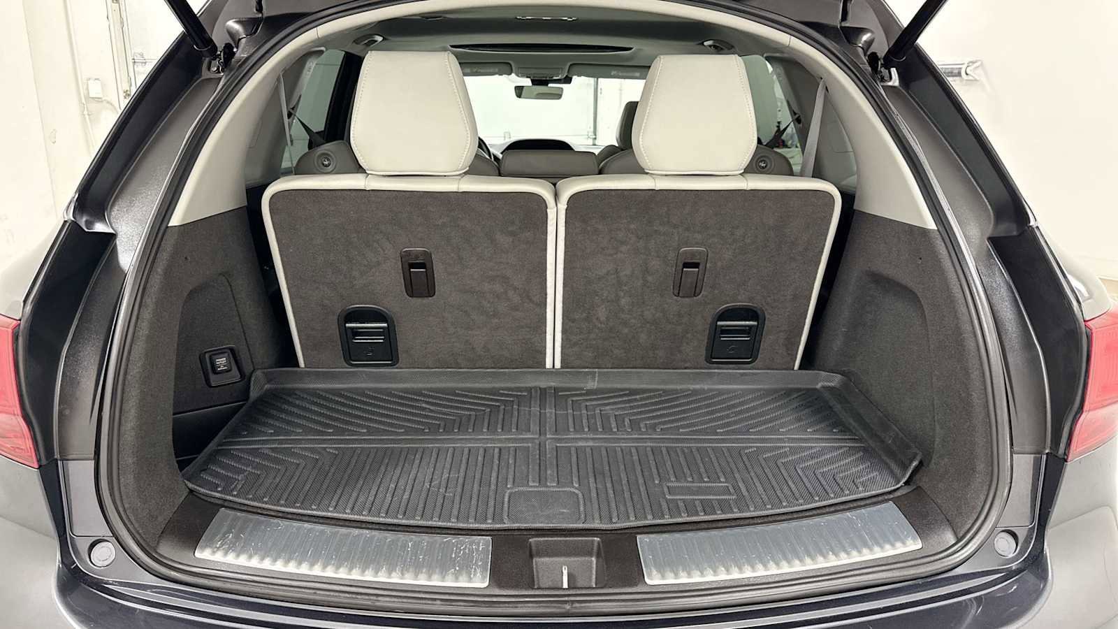 Thumbnail: 2016 Acura MDX - 29