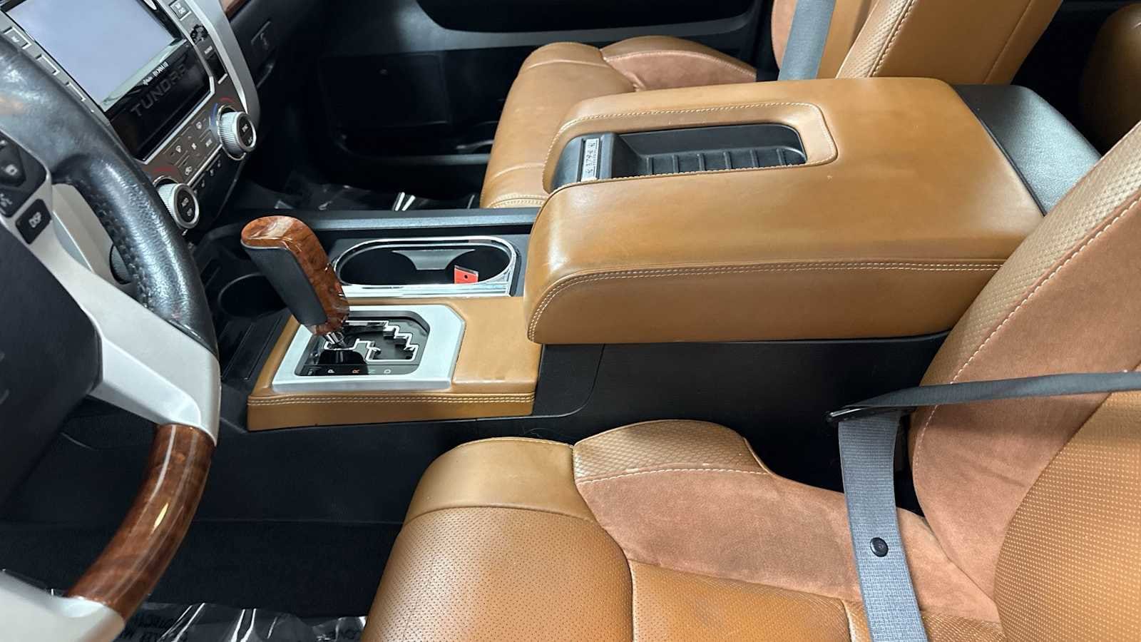 Thumbnail: 2014 Toyota Tundra - 23