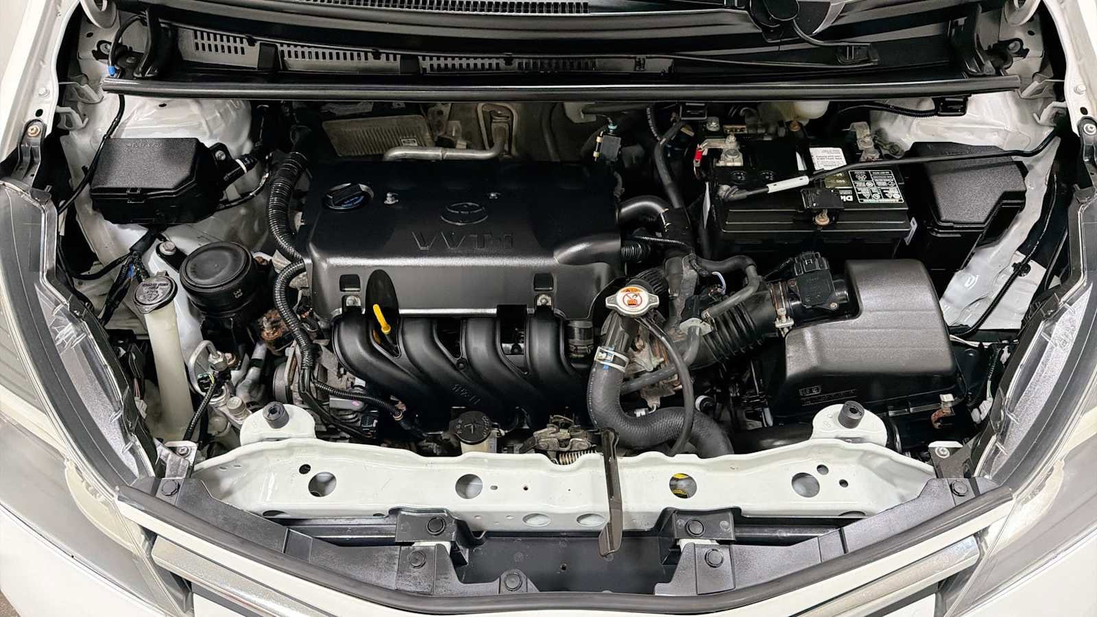 Thumbnail: 2017 Toyota Yaris - 28
