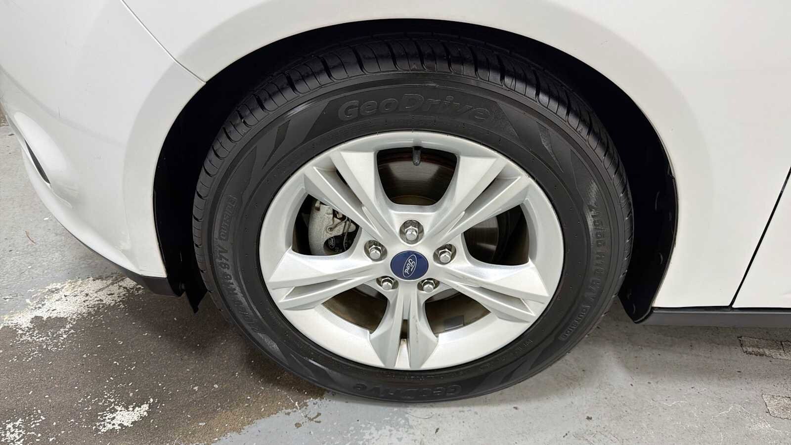 Thumbnail: 2014 Ford Focus - 10
