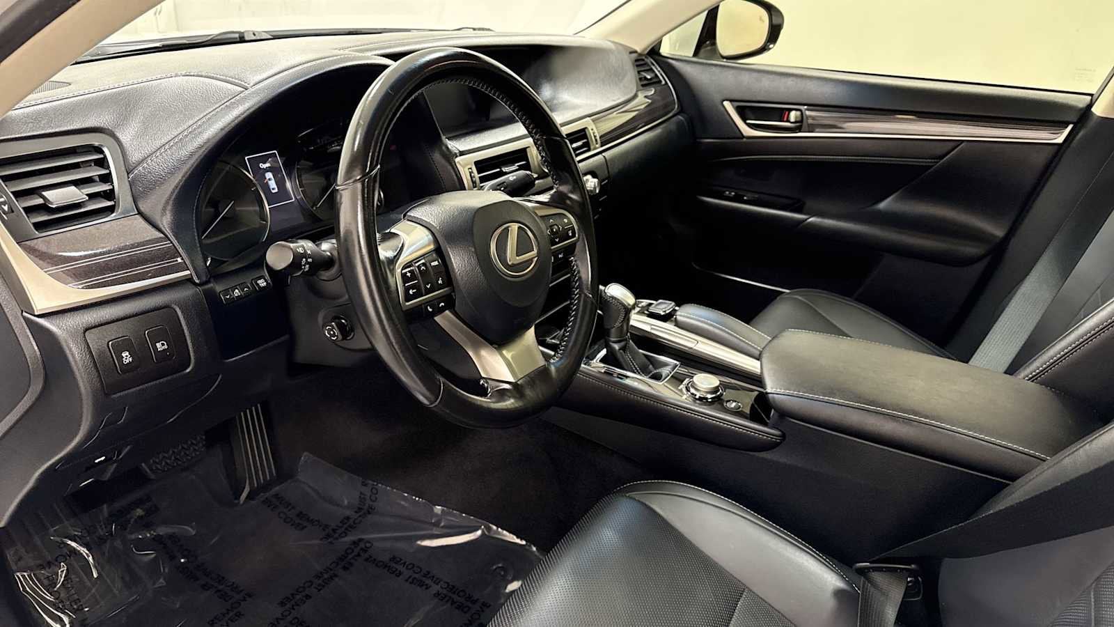 Thumbnail: 2018 Lexus GS - 12