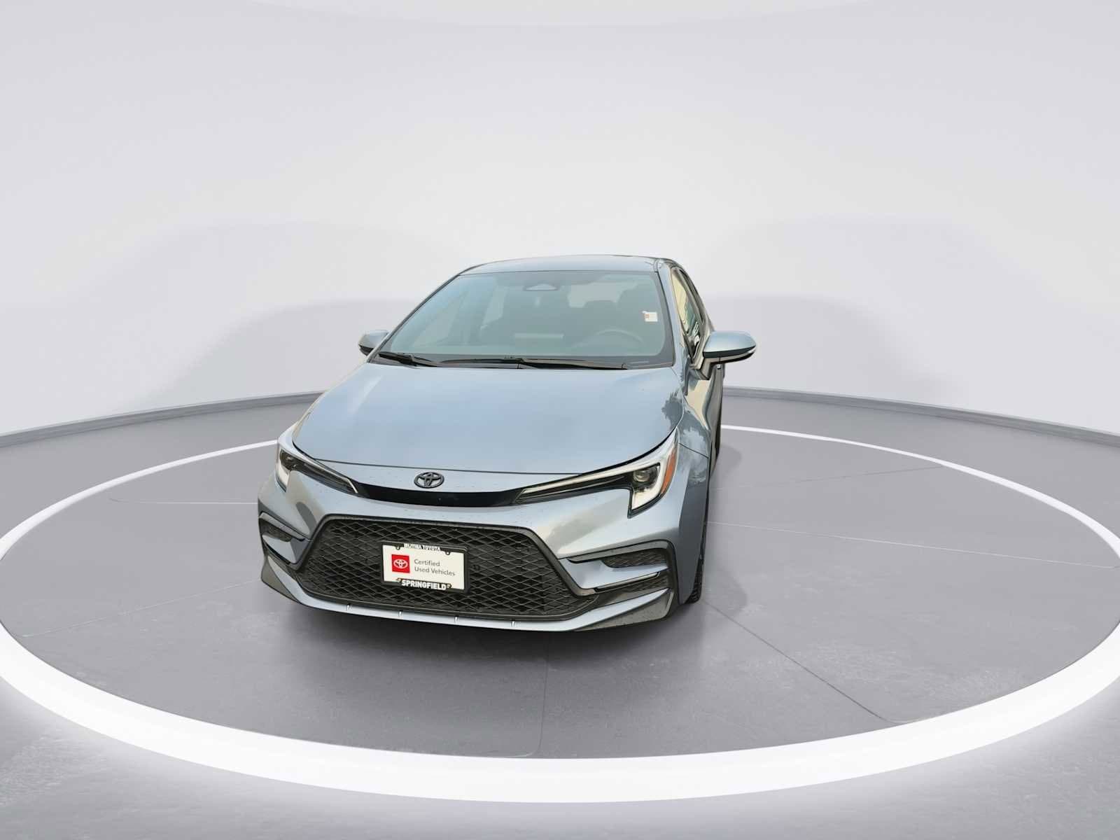 Thumbnail: 2024 Toyota Corolla - 3