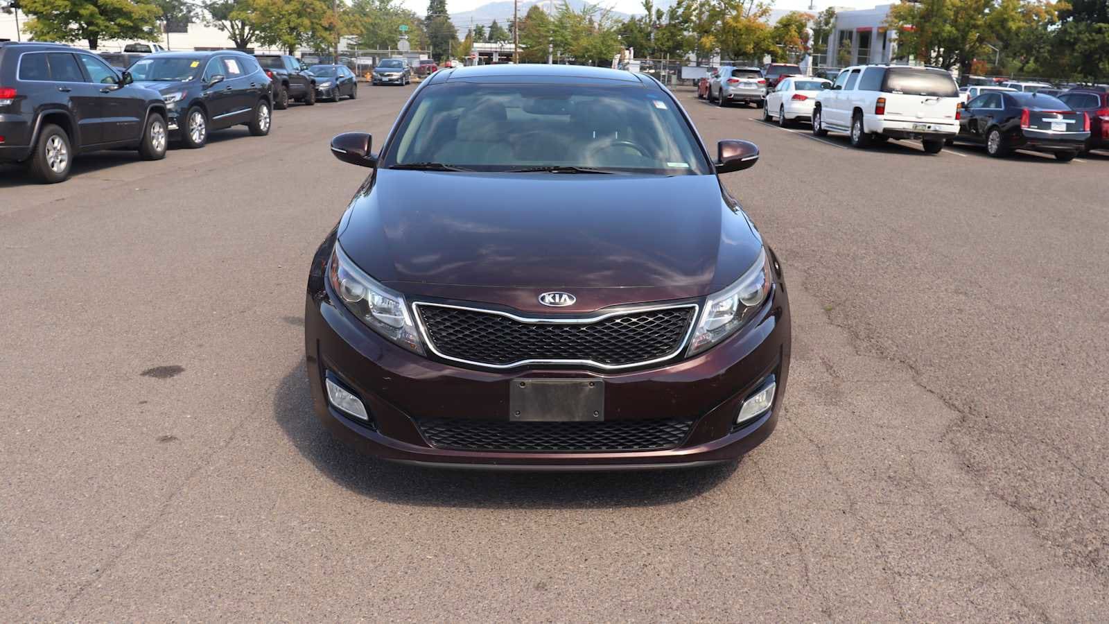 Used 2014 Kia Optima EX with VIN 5XXGN4A78EG306727 for sale in Springfield, OR