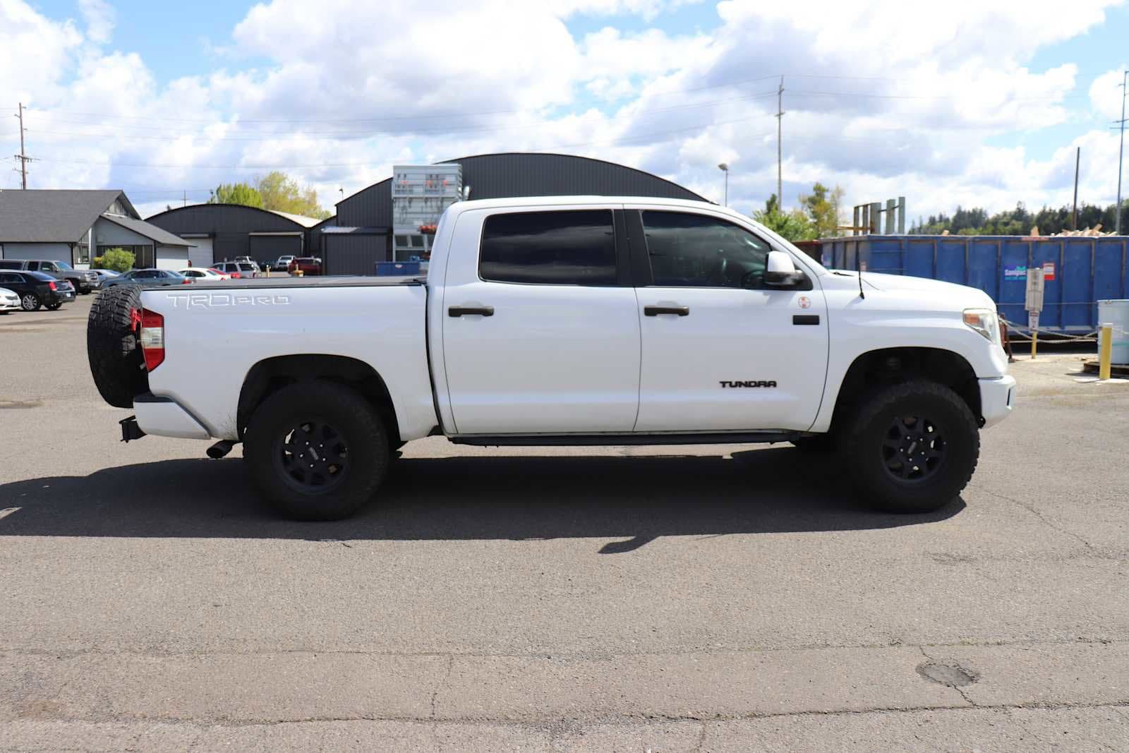 Thumbnail: 2017 Toyota Tundra - 4