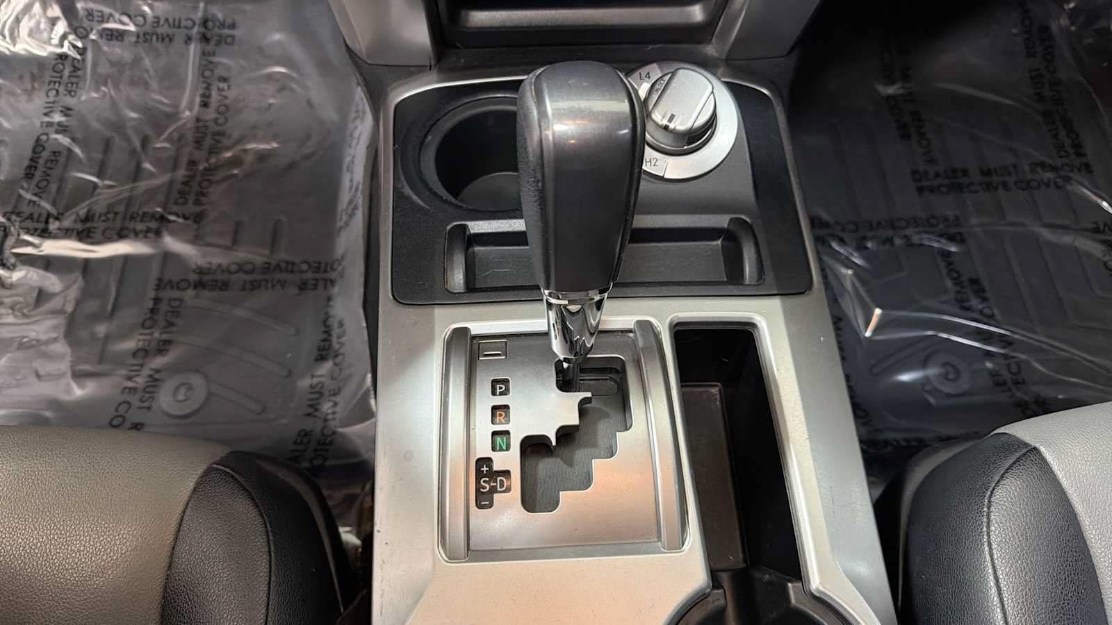 Thumbnail: 2016 Toyota 4Runner - 22