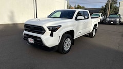2025 Toyota Tacoma SR5 Truck Double Cab Springfield, OR 2025 Toyota Tacoma SR5 Truck Double Cab Springfield, OR