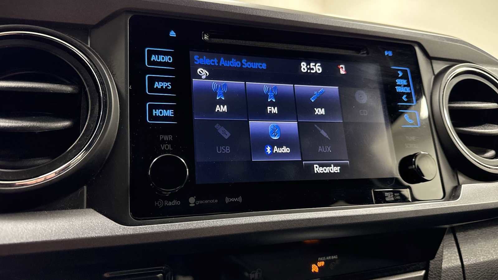 Thumbnail: 2018 Toyota Tacoma - 18