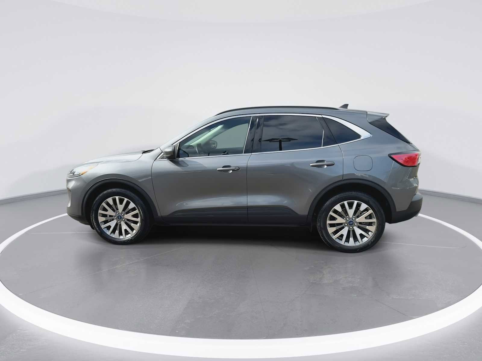 Thumbnail: 2022 Ford Escape - 5