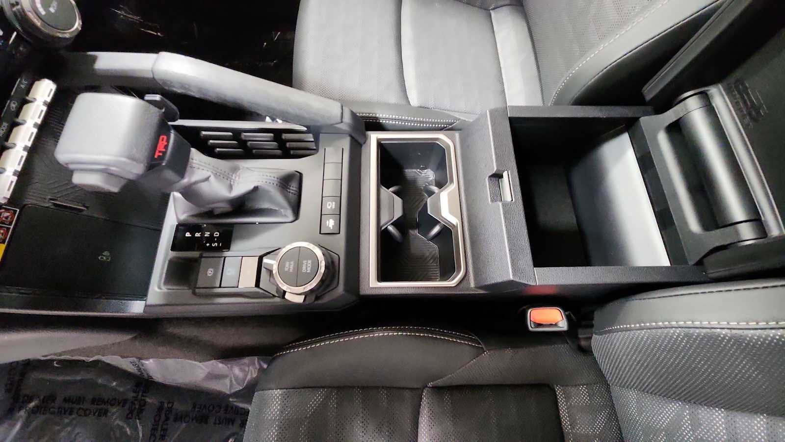 Thumbnail: 2025 Toyota 4Runner - 23