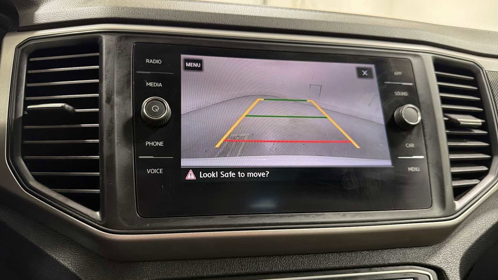 Thumbnail: 2020 Volkswagen Atlas - 19