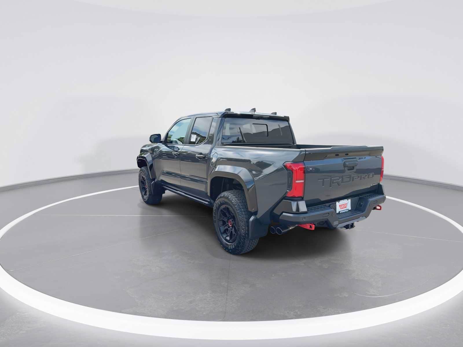 2026 Toyota Tacoma TRD Pro - Photo 6