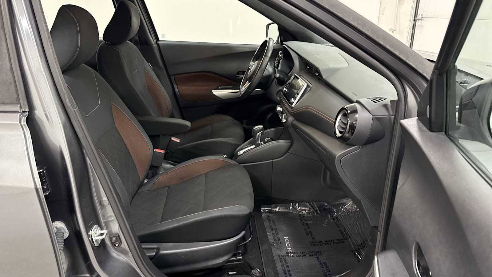 Thumbnail: 2019 Nissan Kicks - 28