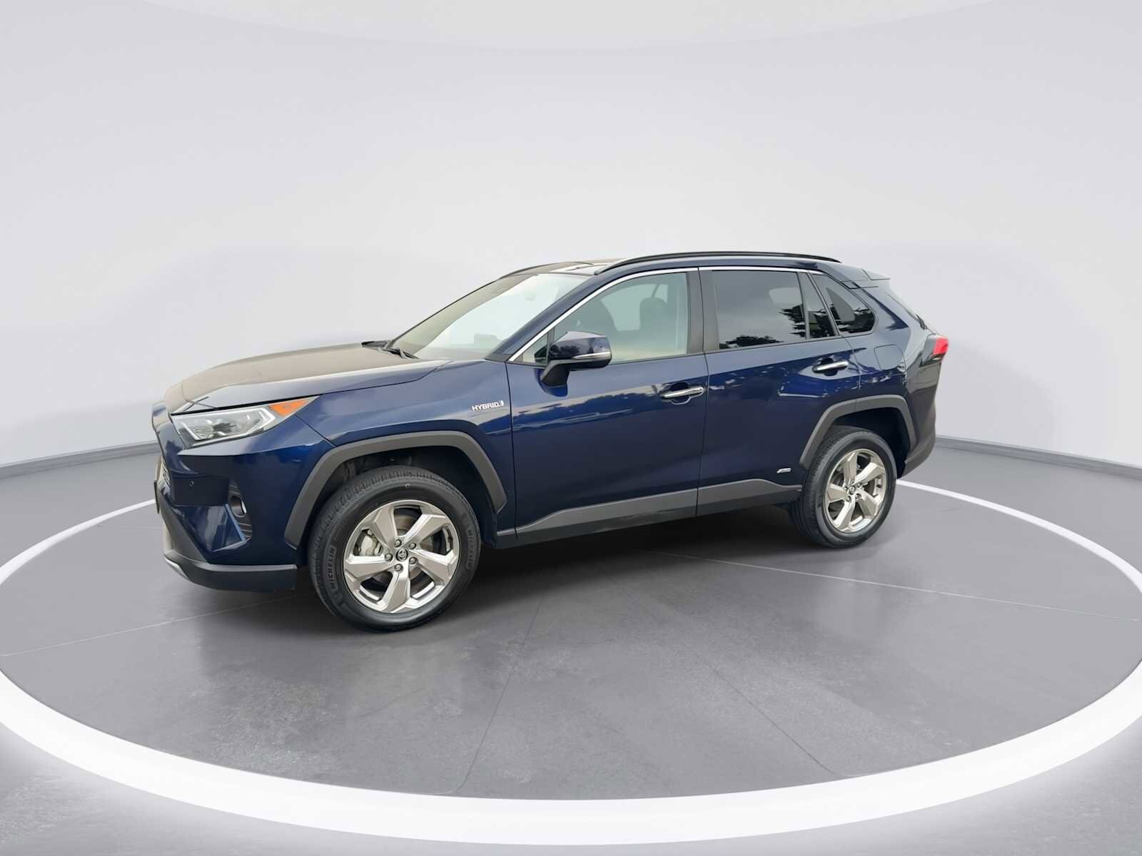 2021 Toyota RAV4 Hybrid Limited photo 2