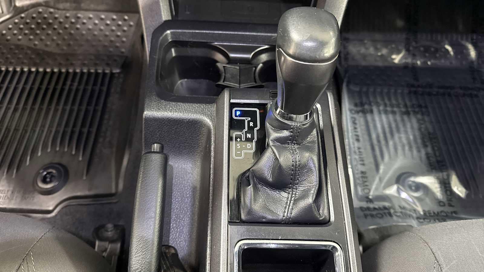 Thumbnail: 2018 Toyota Tacoma - 22