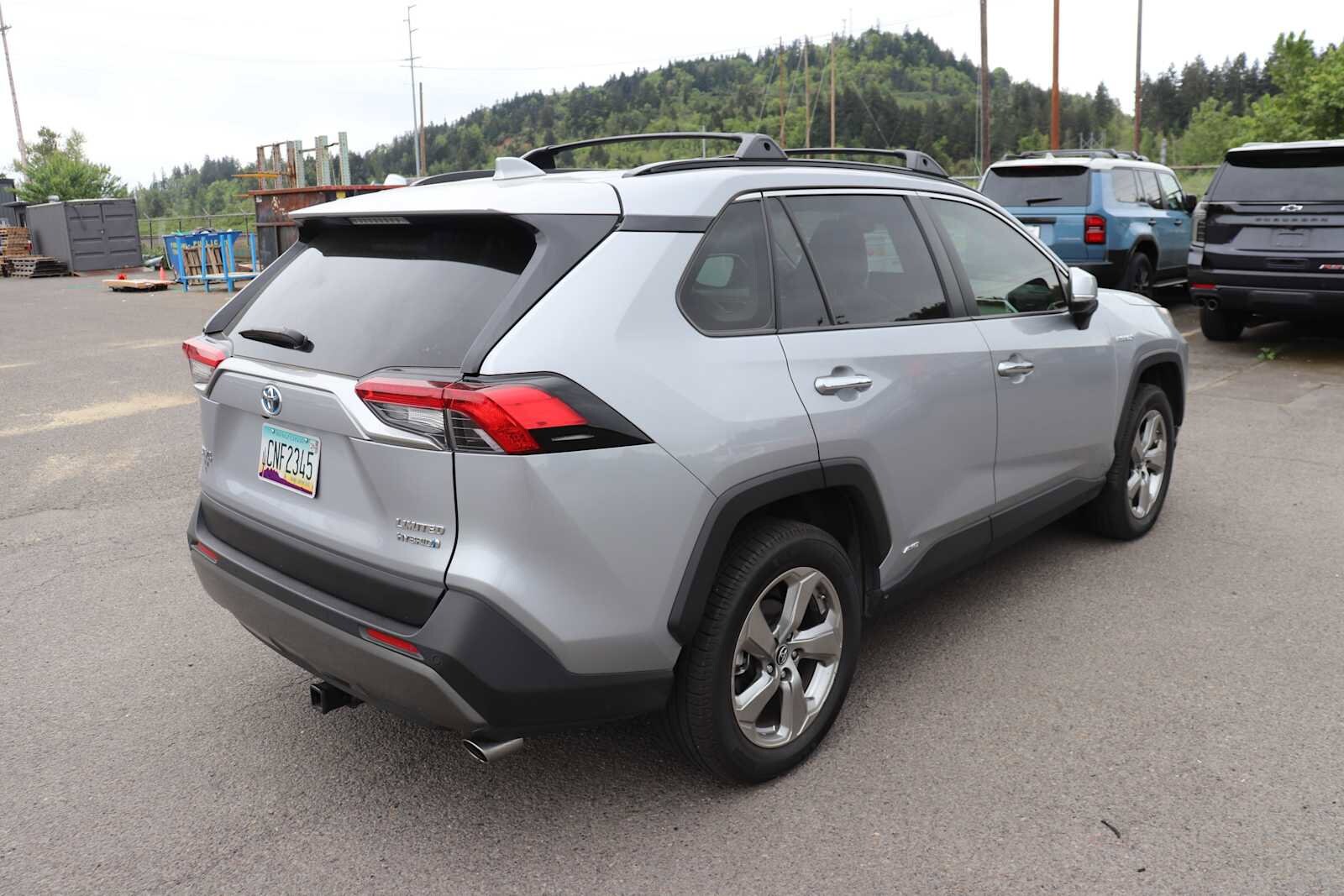 Thumbnail: 2019 Toyota RAV4 - 5