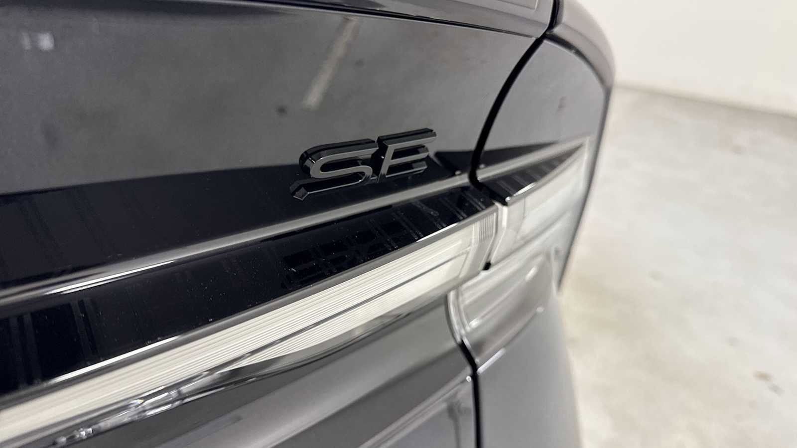 Thumbnail: 2026 Toyota Prius - 28