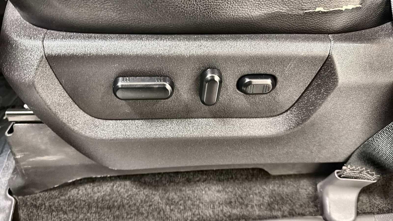 Thumbnail: 2016 Ford F-250 - 13
