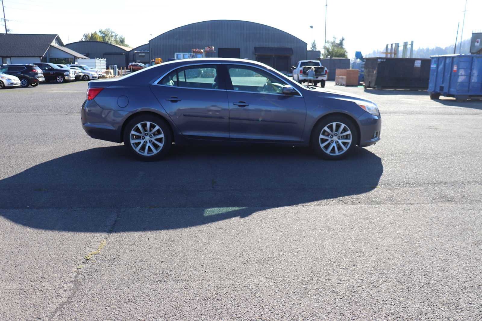 2013 Chevrolet Malibu 2LT photo 4