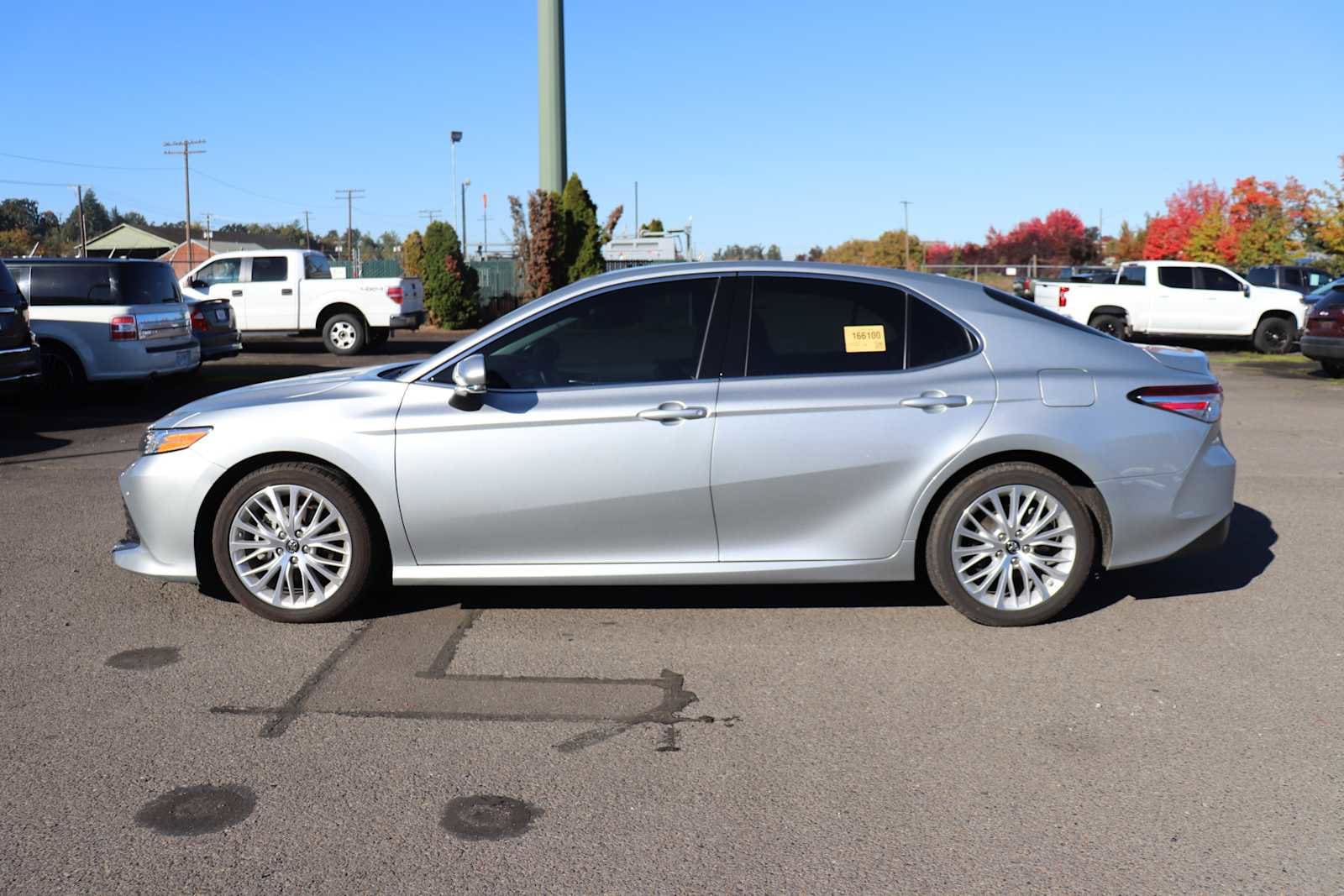 Thumbnail: 2018 Toyota Camry - 8
