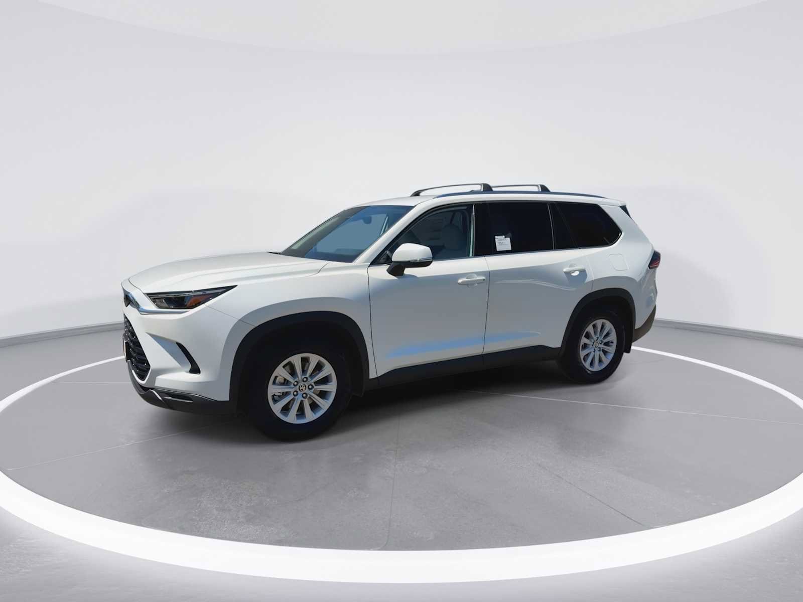 Thumbnail: 2026 Toyota Grand Highlander - 4