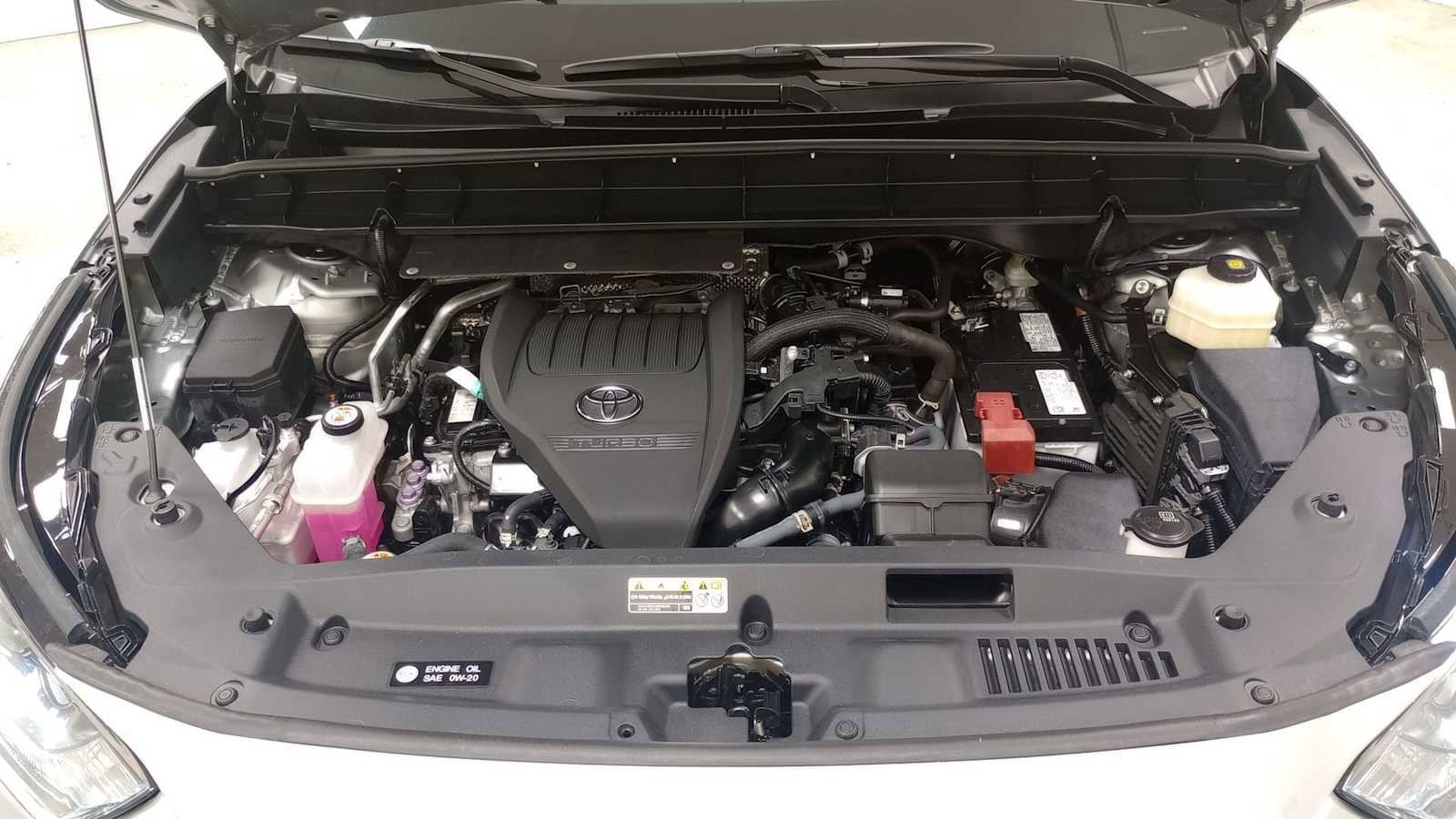 Thumbnail: 2024 Toyota Highlander - 32