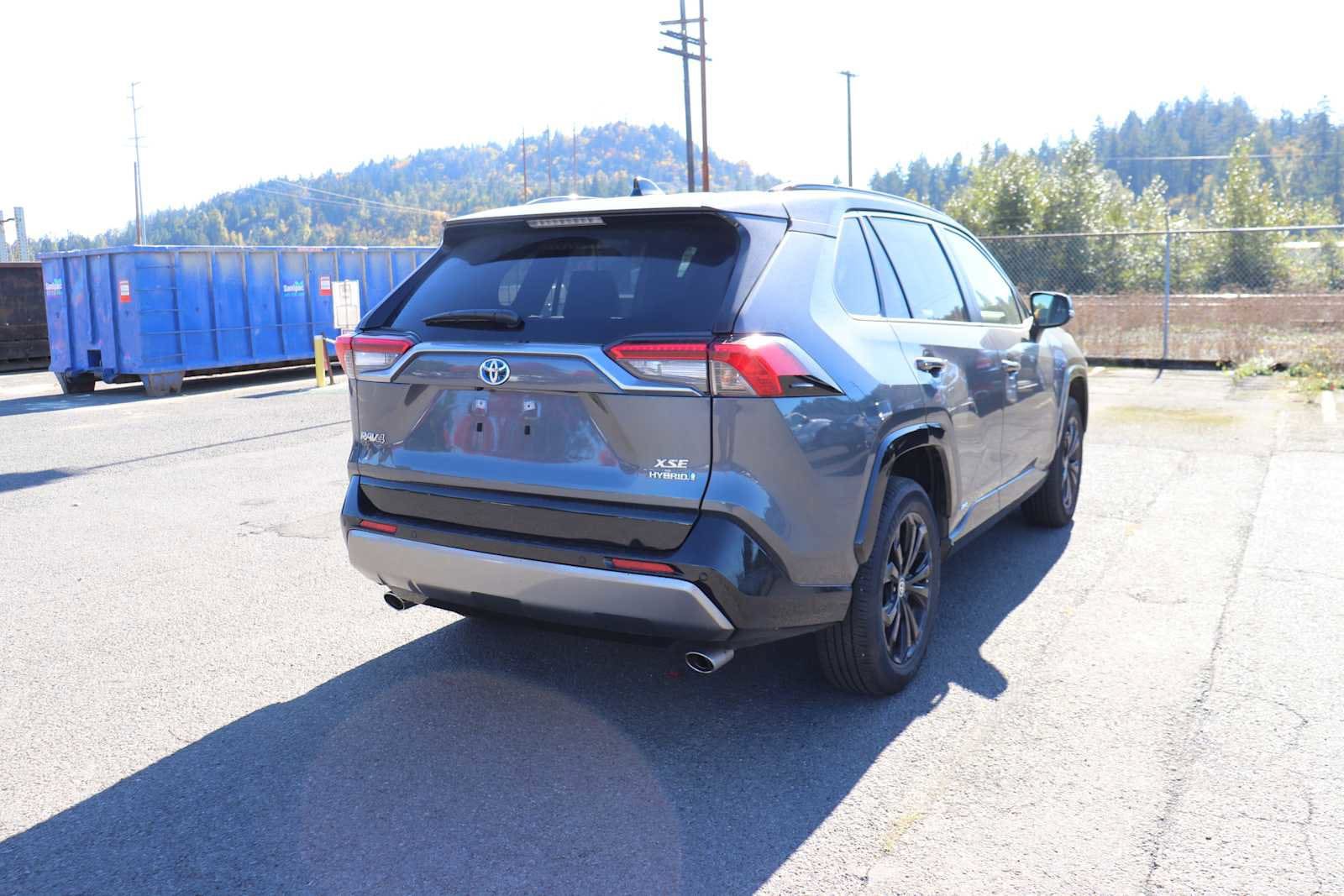 Thumbnail: 2024 Toyota RAV4 - 5
