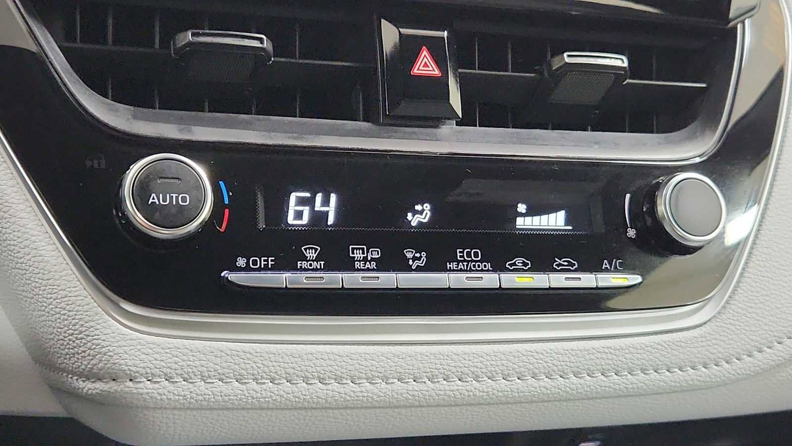 Thumbnail: 2025 Toyota Corolla - 21