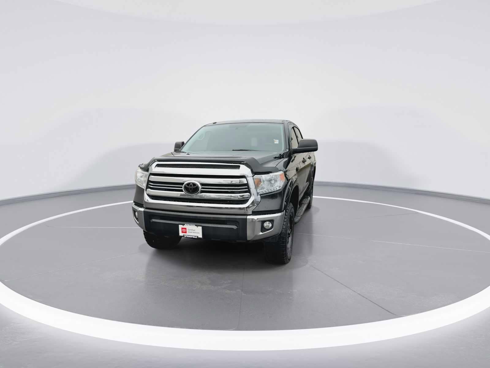 Thumbnail: 2017 Toyota Tundra - 3