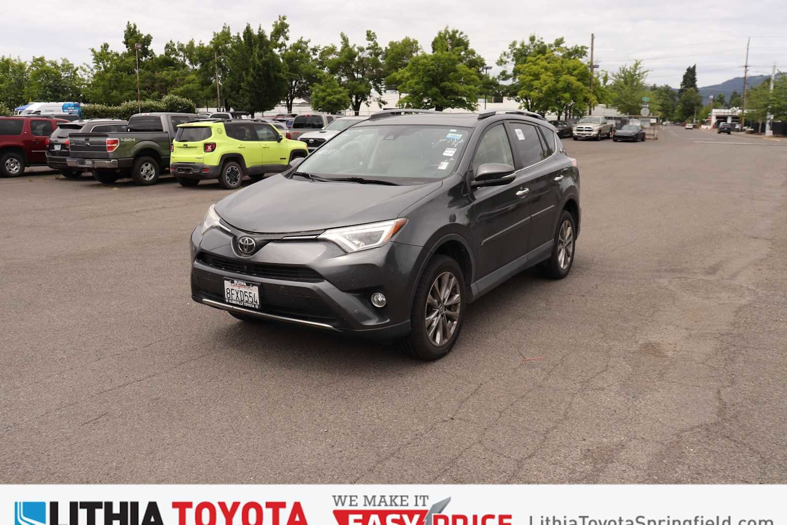 2018 Toyota RAV4 Limited's photo