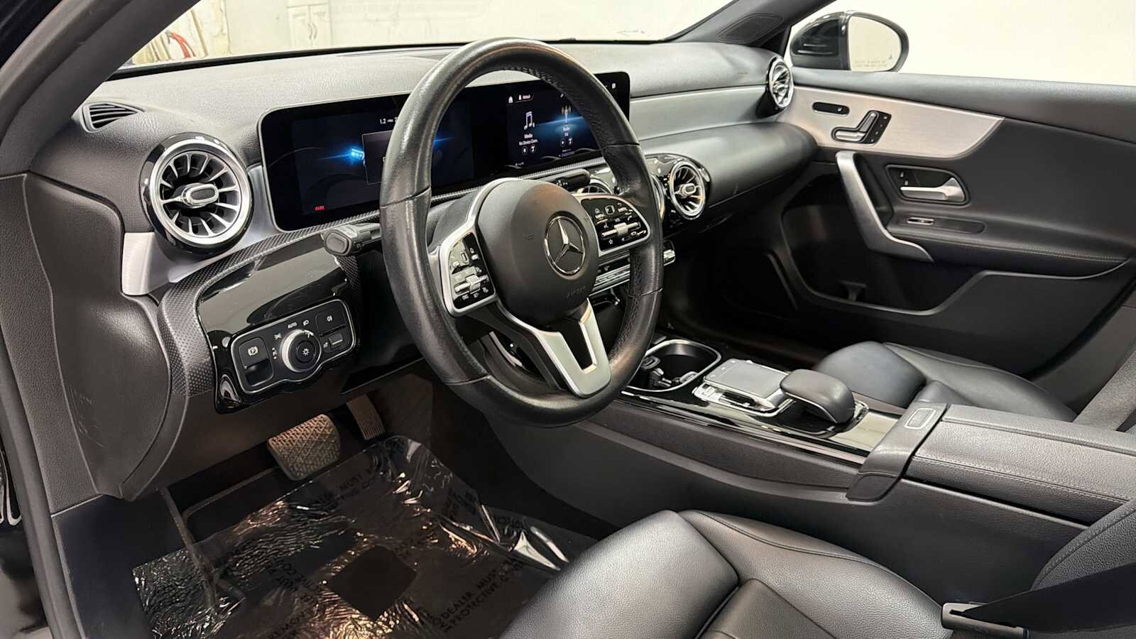 Thumbnail: 2019 Mercedes-Benz A-Class - 12