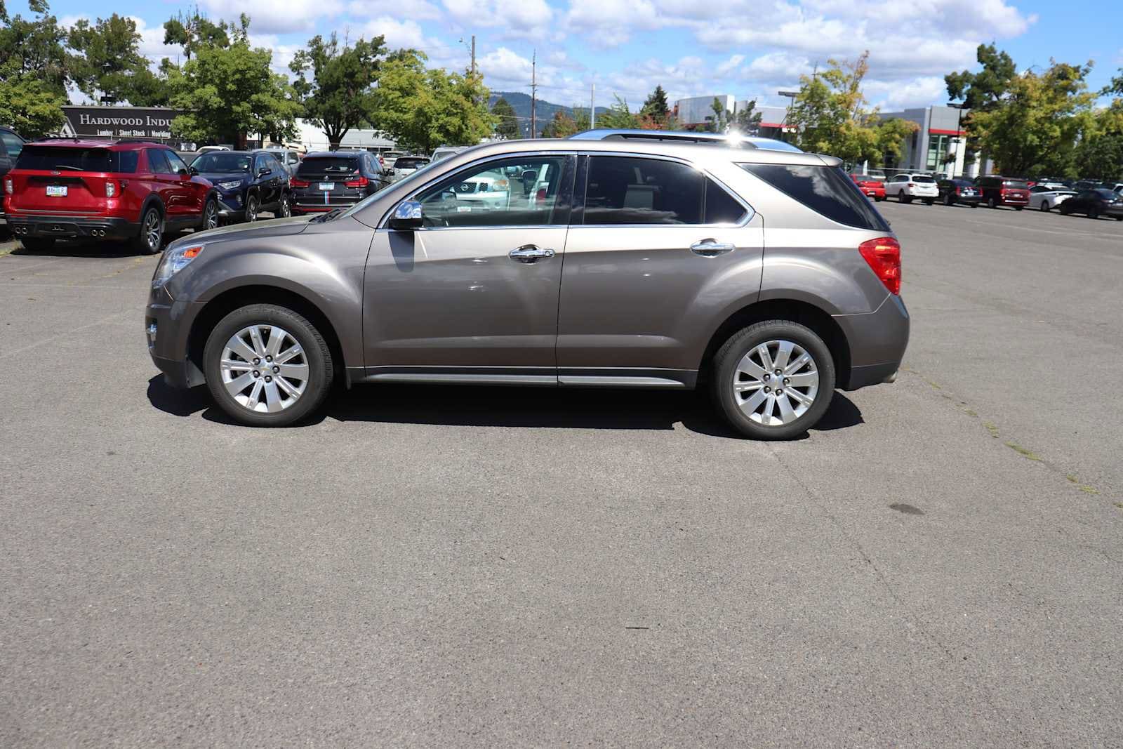 Thumbnail: 2011 Chevrolet Equinox - 8