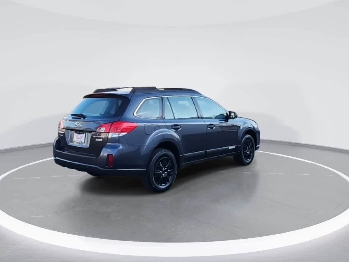 Thumbnail: 2011 Subaru Outback - 8