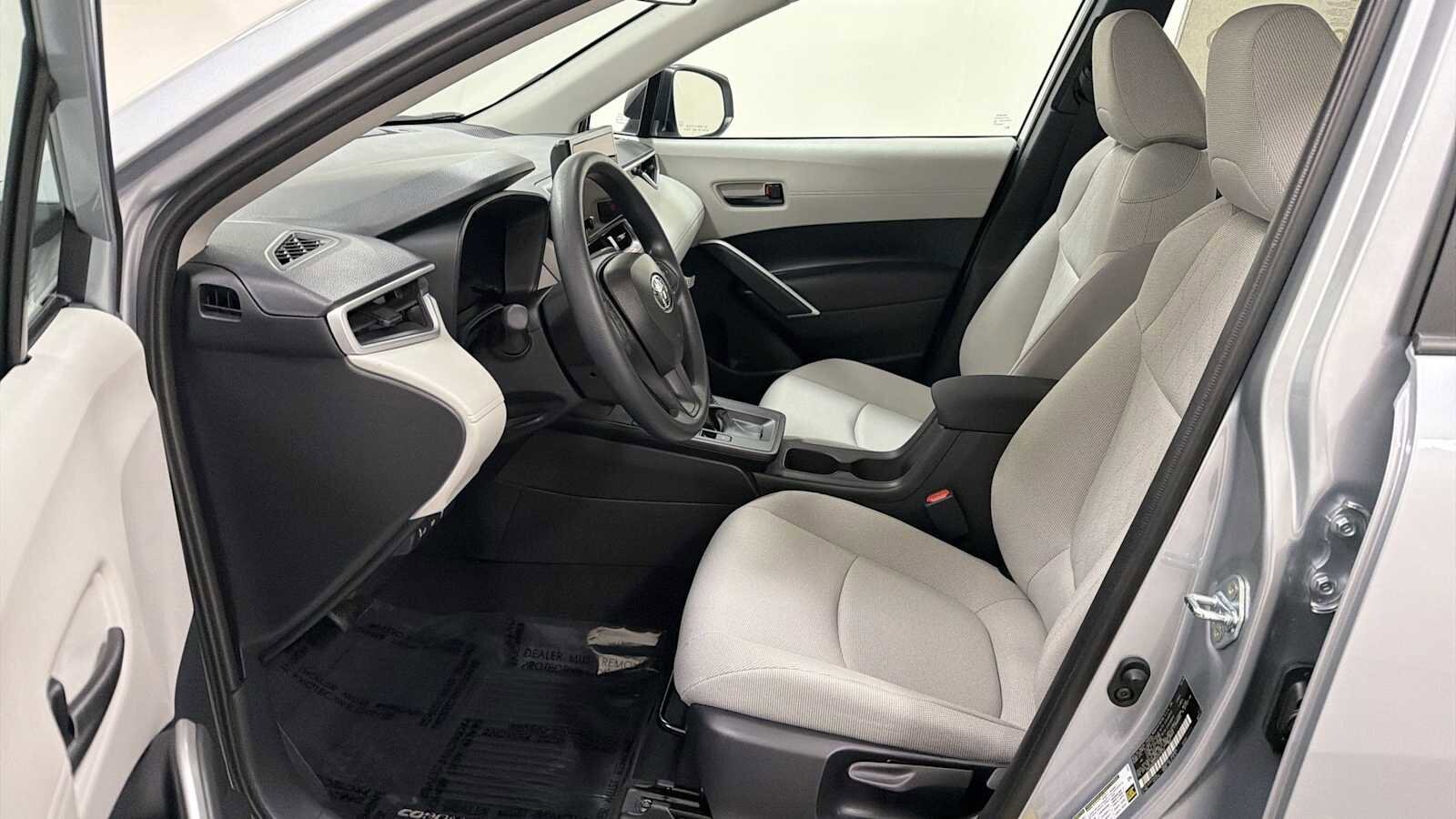 Thumbnail: 2026 Toyota Corolla Cross - 13