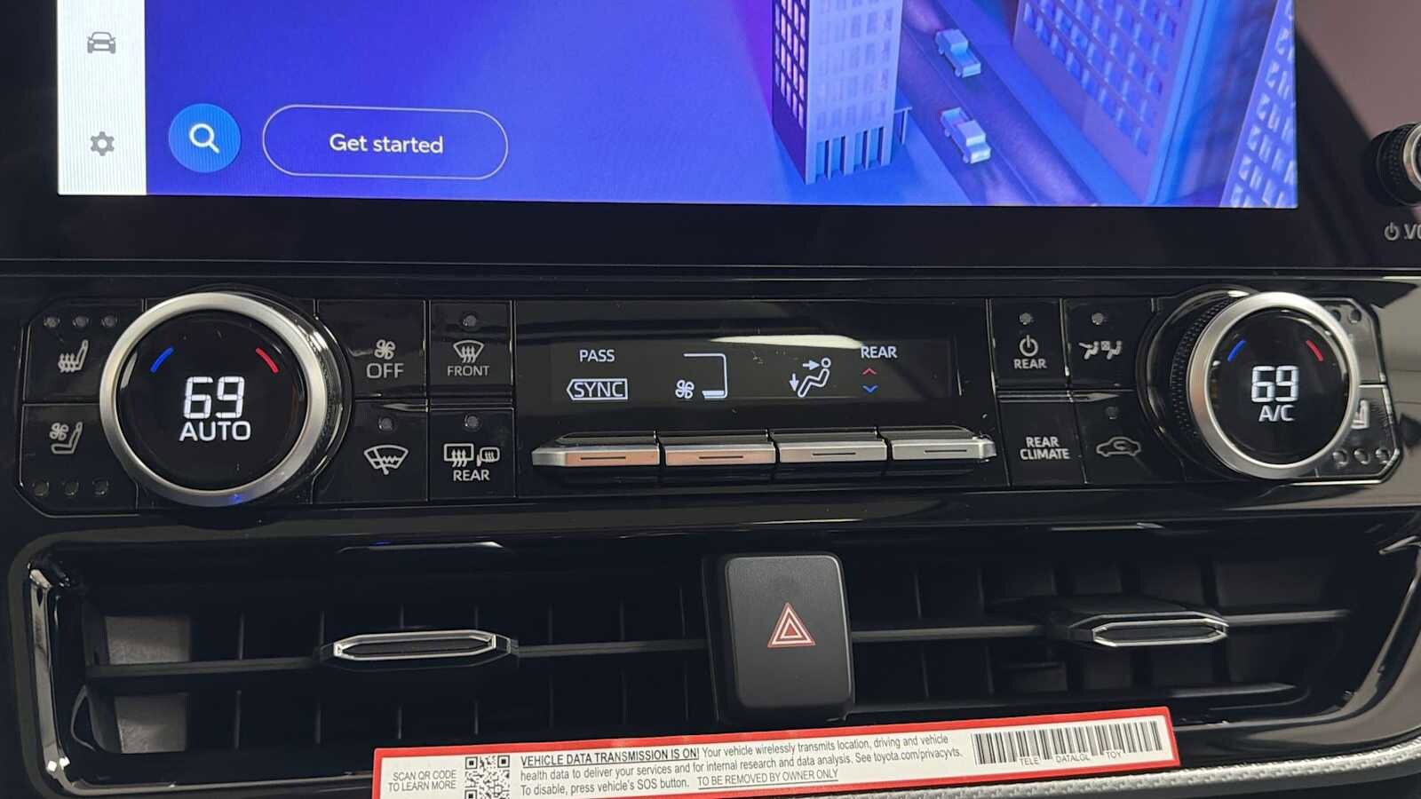 Thumbnail: 2026 Toyota Highlander - 21