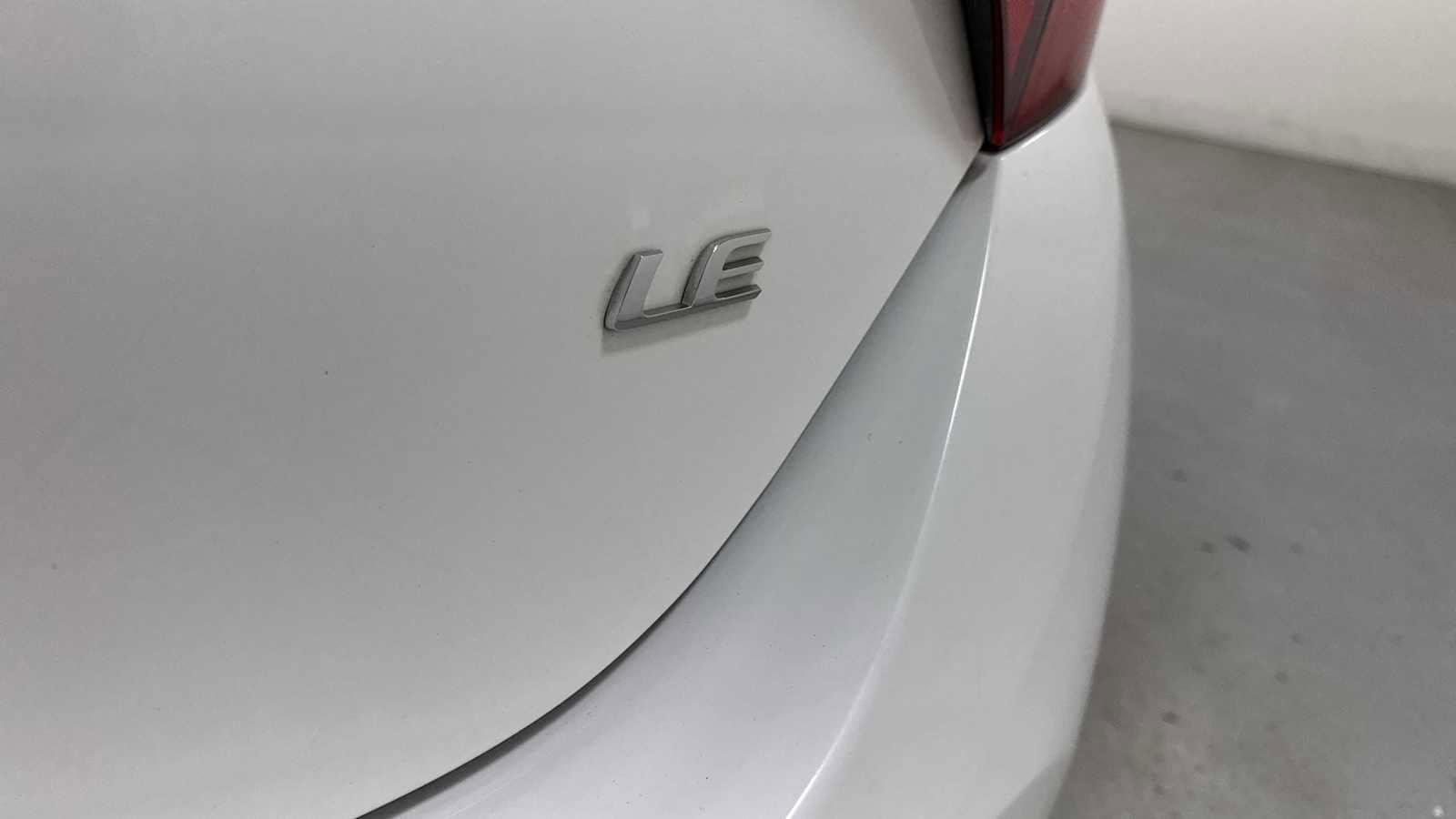 Thumbnail: 2015 Toyota Corolla - 27