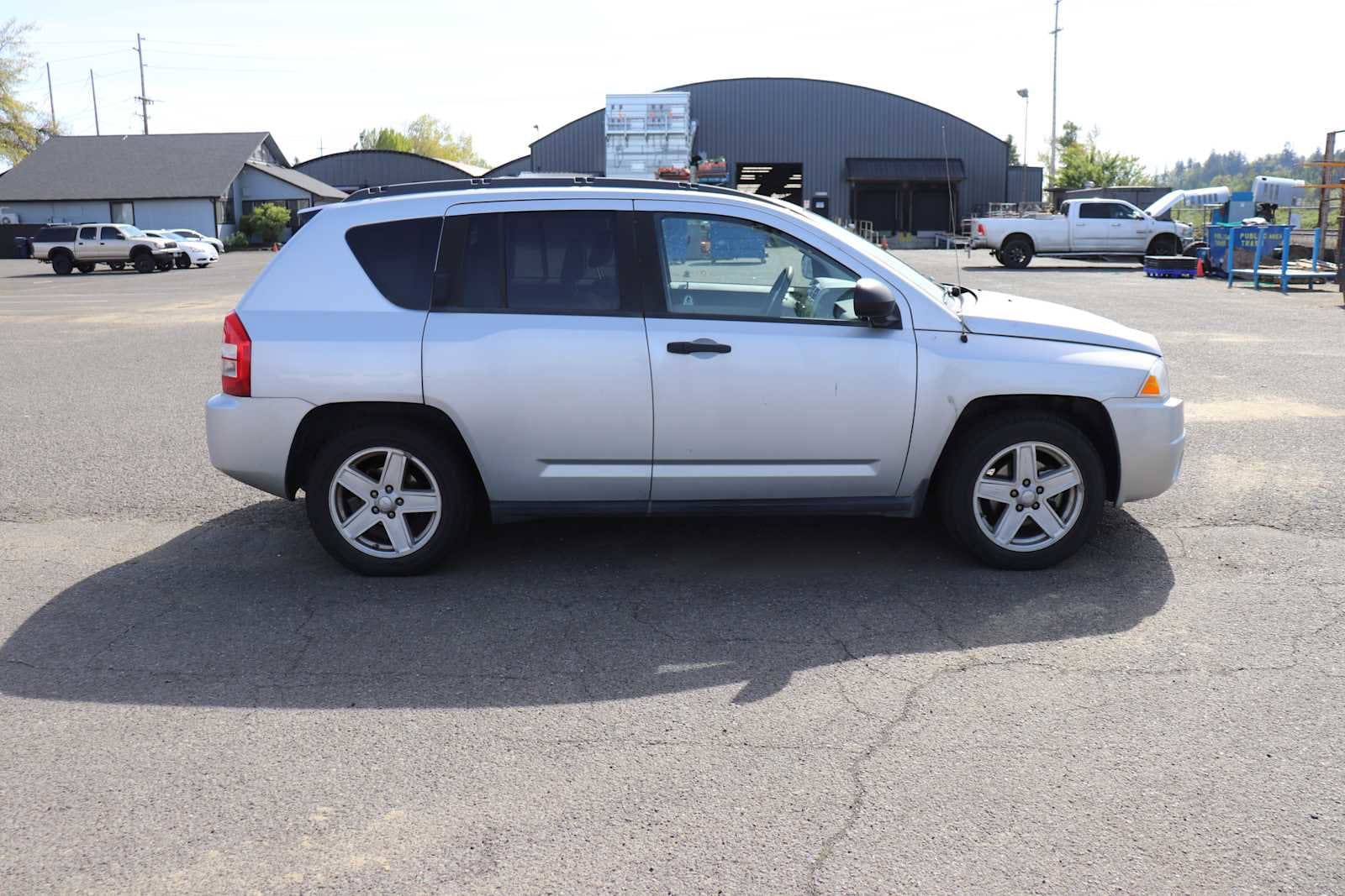 Thumbnail: 2007 Jeep Compass - 4