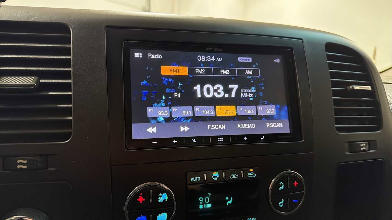 Thumbnail: 2012 Chevrolet Silverado 1500 - 18