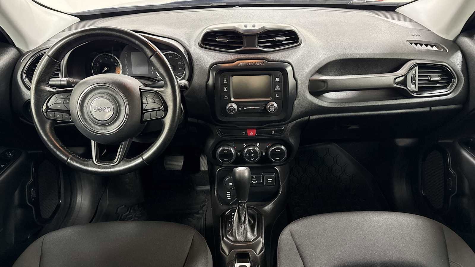 Thumbnail: 2017 Jeep Renegade - 26