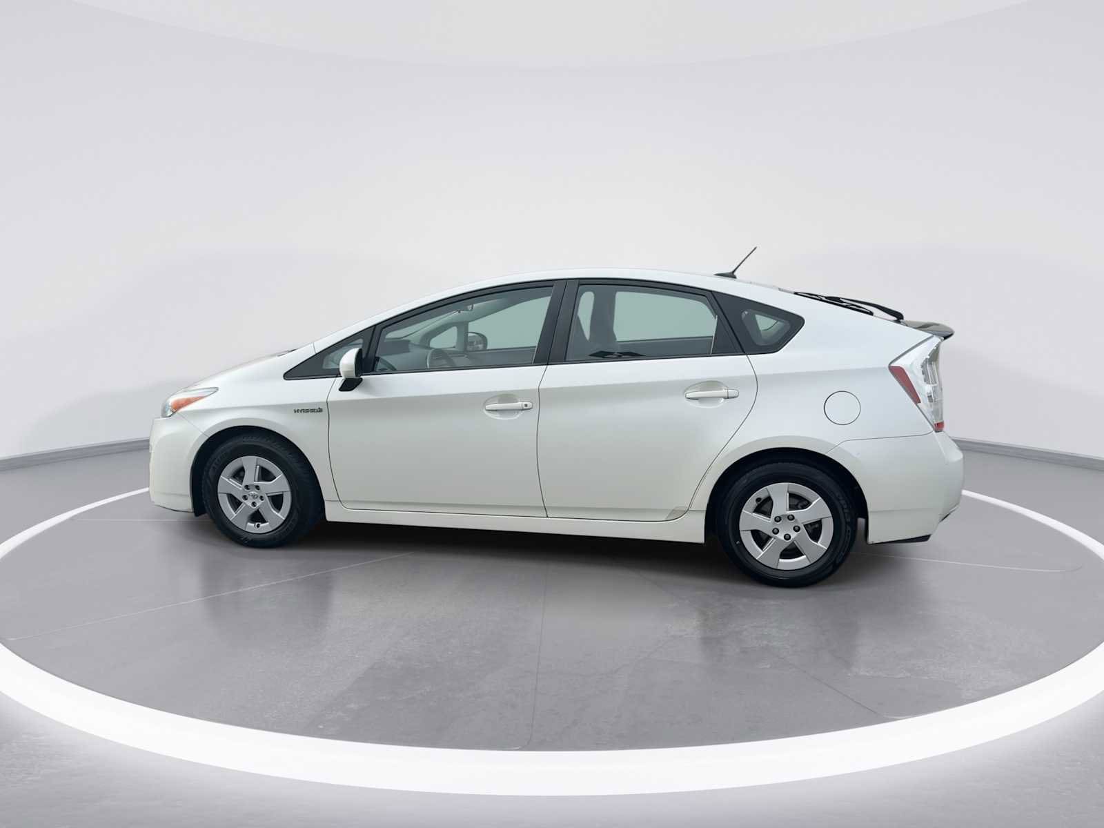 Thumbnail: 2010 Toyota Prius - 5