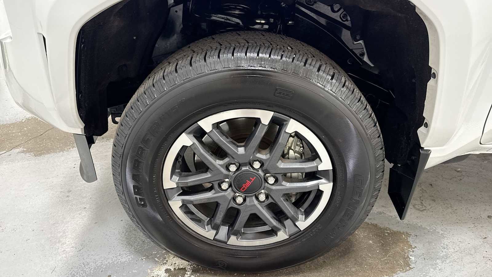 2024 Toyota Tacoma TRD Sport 10