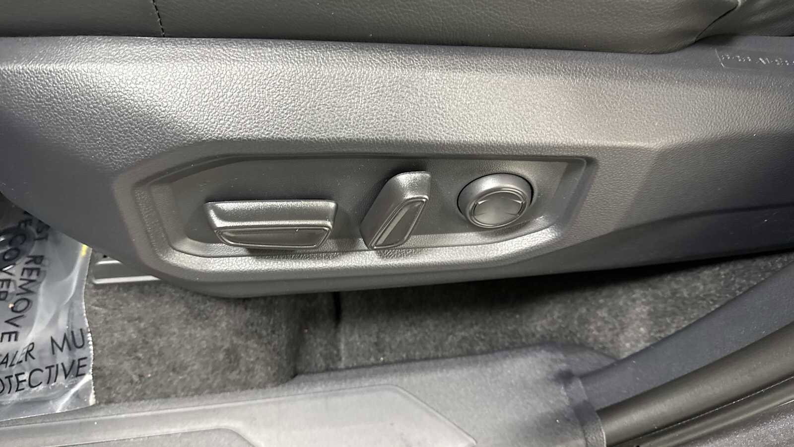 Thumbnail: 2026 Toyota Tundra - 14