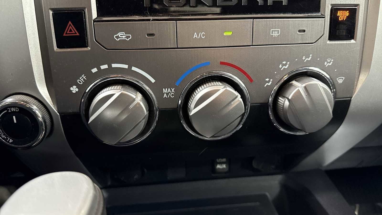 Thumbnail: 2017 Toyota Tundra - 20