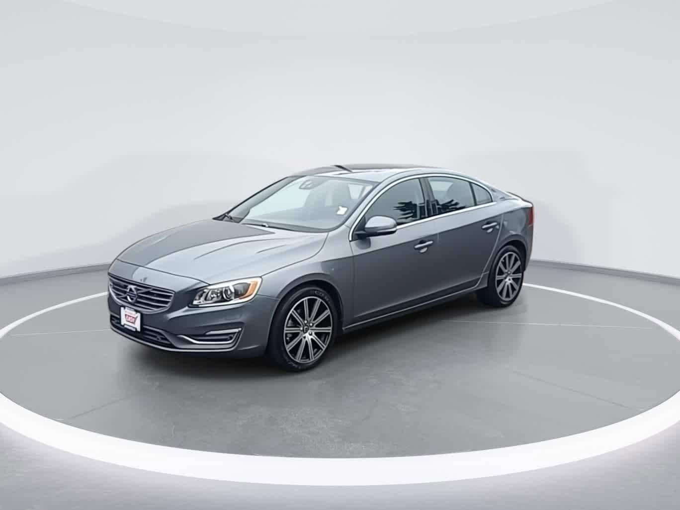 Thumbnail: 2016 Volvo S60 - 3